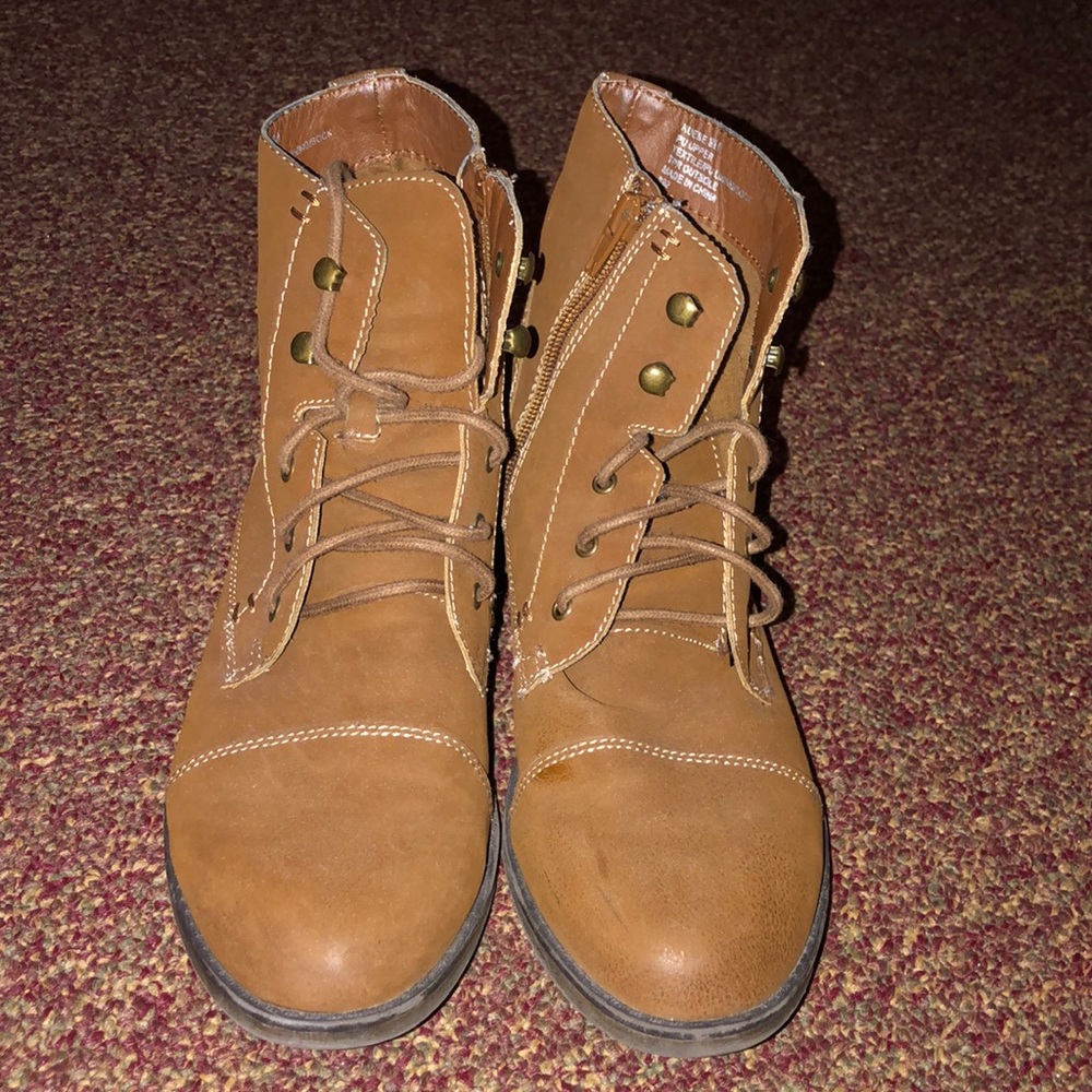 Ankle boots